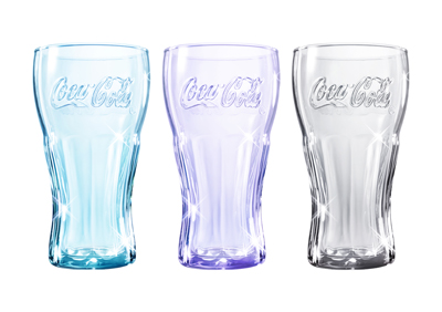 画像：「Coke glass」（左からライトブルー、パープル、グレー）